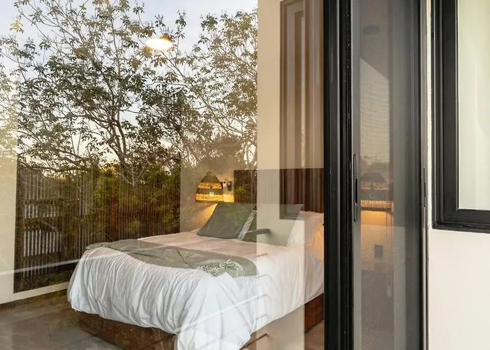 Apartment New 2 Bed Bath -
